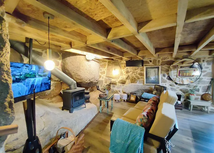 Castrum - Casa Da Curveirinha - Jacuzzi 펜션 멜가코