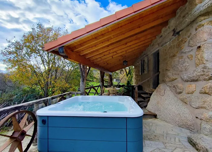 Castrum - Casa Da Curveirinha - Jacuzzi * 멜가코