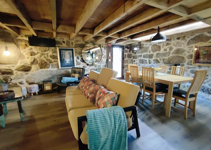 Castrum - Casa Da Curveirinha - Jacuzzi 펜션 *