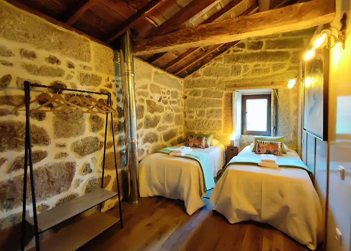 Castrum - Casa Da Curveirinha - Jacuzzi 펜션 멜가코